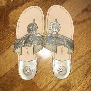 BARELY WORN SIZE 4 PLATINUM JACK ROGER SANDALS